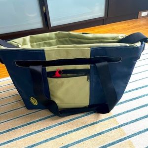 Timbuk2 tote